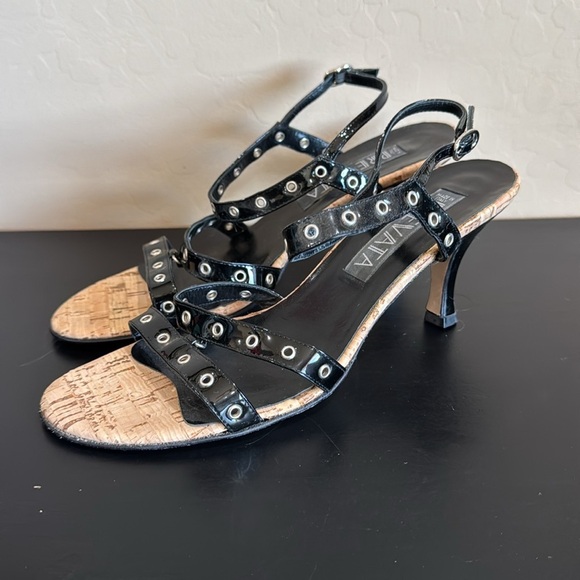 Womens Prevata Pamper. 3 inch heel. Never worn. Size 7.5 M. Made in Italy! - Picture 3 of 11